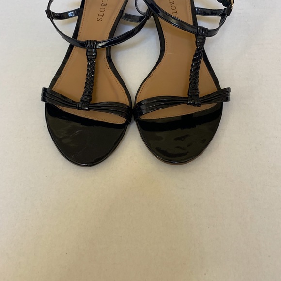 Like new sandals - Picture 2 of 6